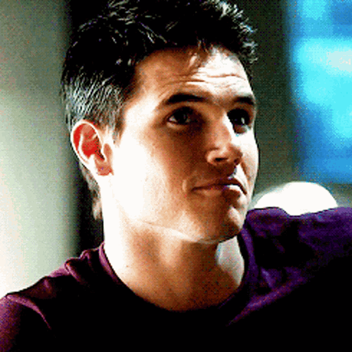 12 GIF