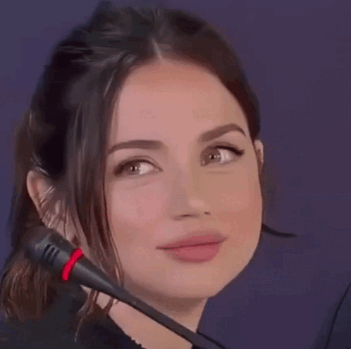 Ana De Armas Ana De Armas Blade Runner GIF