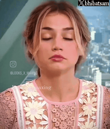Ana De Armas Cute GIF
