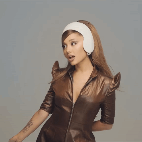 Ariana Grande GIF