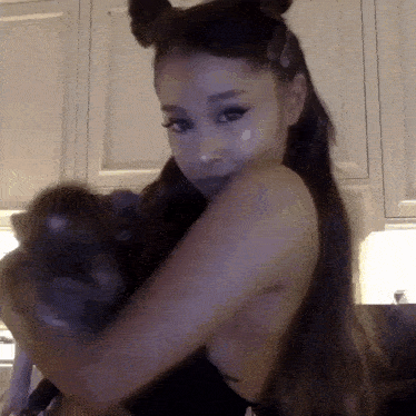Ariana Grande GIF