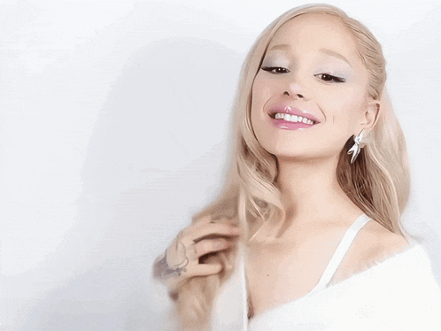 Ariana Grande Smile GIF