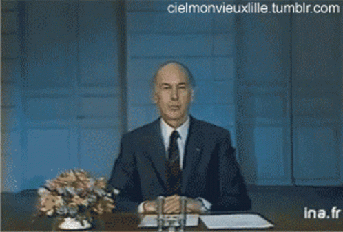 Au Revoir Bye GIF