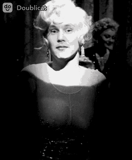 Blonde Maralyn GIF