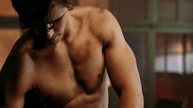 Brenton Thwaites GIF