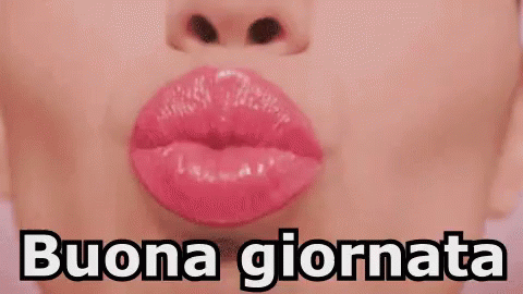 Buona Giornata Bacio Passa Una Bella Giornata GIF