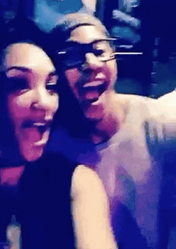 Carlos Valdes Keiynan Lonsdale GIF