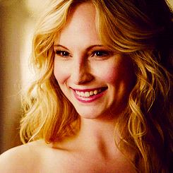 Caroline Forbes Candice King GIF