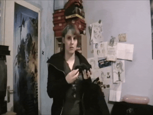 Coldmirror Kaddi GIF