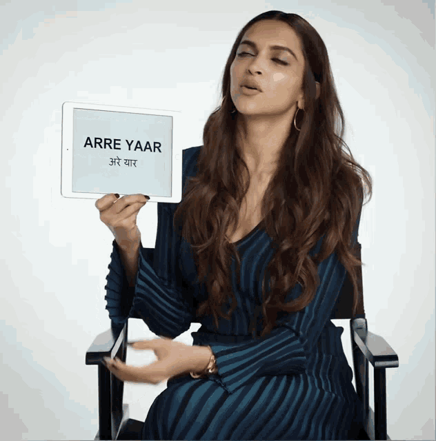 Deepika Deepika Padukone GIF
