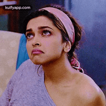 Deepika Padukone.Gif GIF