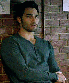 Derek Hale Teen Wolf GIF