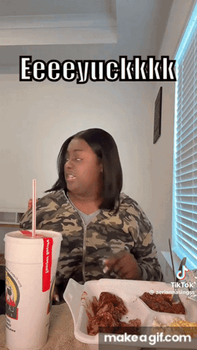 Eeeyuck Aerinnasingss GIF