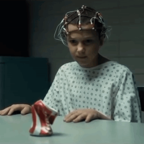 Eleven E A Lata GIF