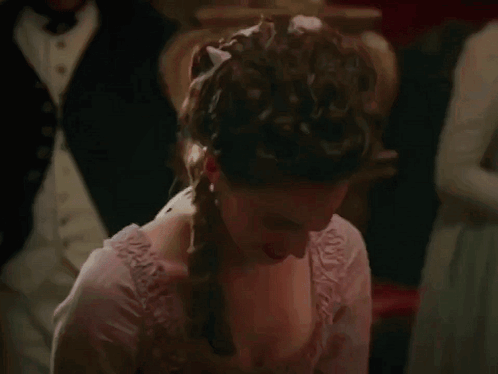 Elizabeth Chynoweth Elizabeth Poldark GIF
