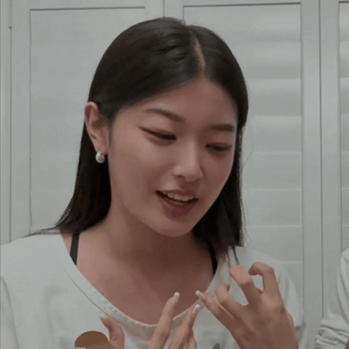 Foryoonchae Yoonchae Choking Emote GIF