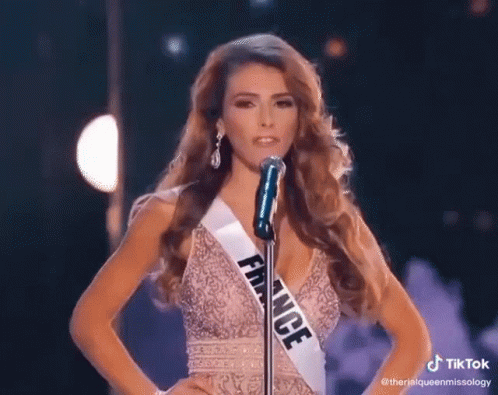 Franse Miss Franse GIF