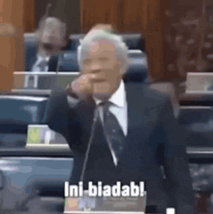 Gif Tarik Balik GIF