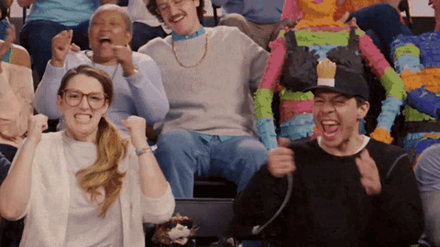 Happyaudience GIF