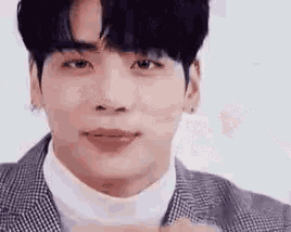Heart Jong Hyun GIF