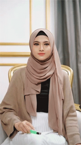 Hijabling GIF
