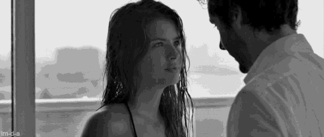 Hilo Rojo Beso GIF