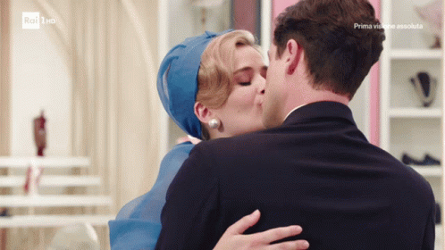 Il Paradiso Delle Signore Cosimella GIF