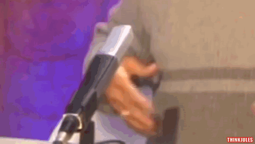 Issou Risitas GIF