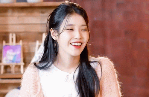 Iu Kara GIF