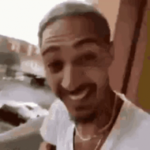 Izaquiel GIF