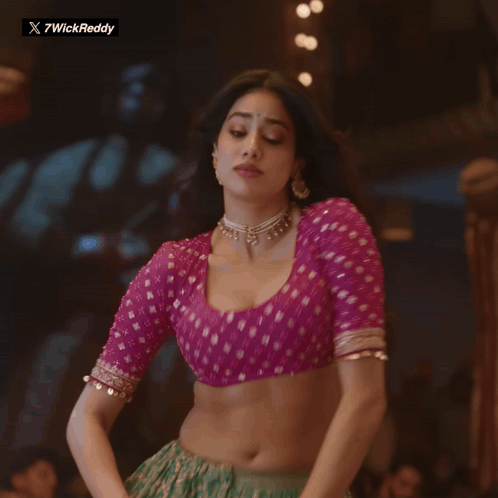Janhvi Kapoor Hellallallo GIF