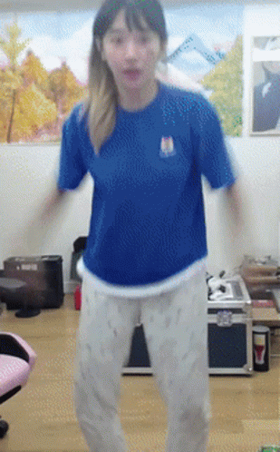 Jinny Jinnytty GIF