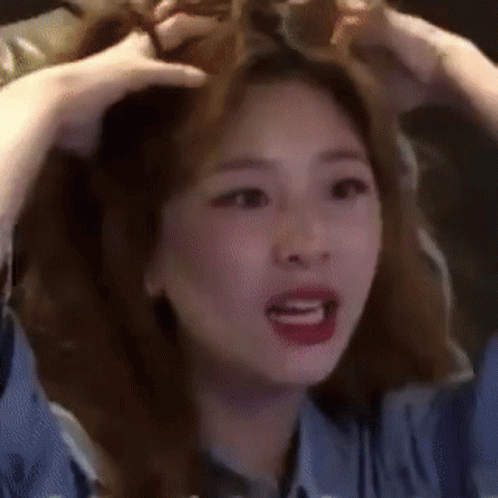 Kang Minju GIF