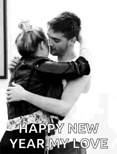 Kiss Gif Kiss Gif Couple GIF
