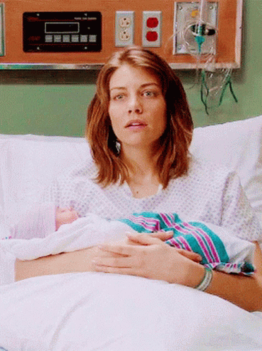 Lauren Cohan Twd GIF