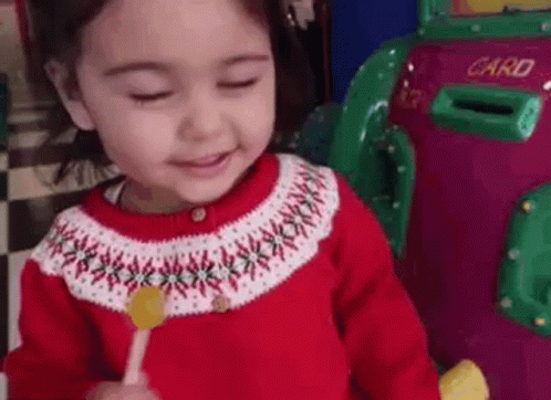 Lollipop Elle GIF