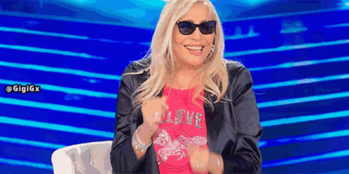 Mara Venier Ballo GIF