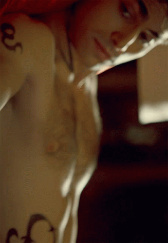 Matthew Daddario Alec Lightwood GIF