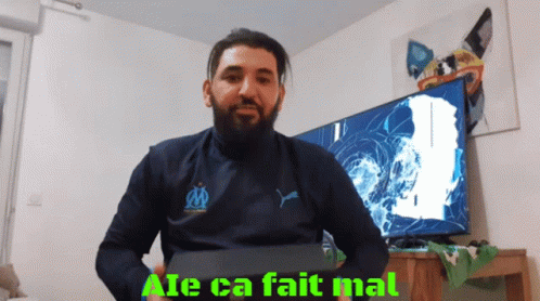 Mohamed Henni Ca Fait Mal GIF
