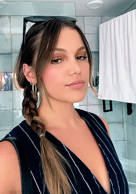 Olivia Holt Tandy Bowen GIF