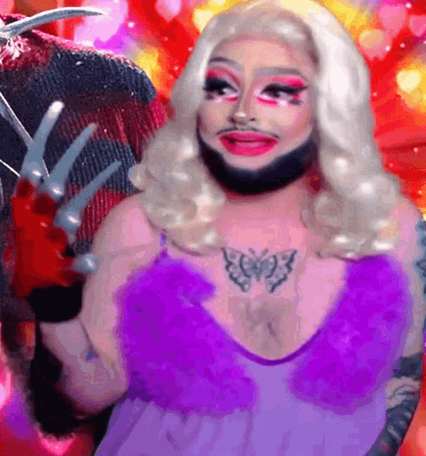 Pablodragqueen Halloween GIF