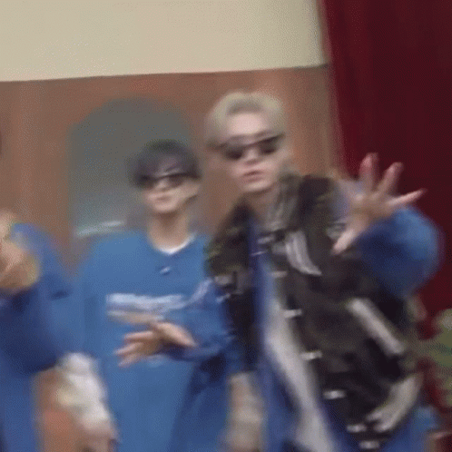 Park Sunghoon Enhypen Hand Dance Sparkle Kpop Woniwrld GIF