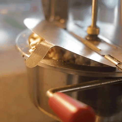 Popcorn Popping Internet Shaquille GIF