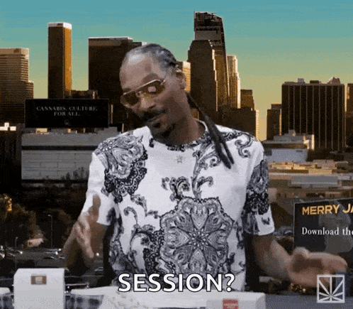 Posing Snoop Dogg GIF