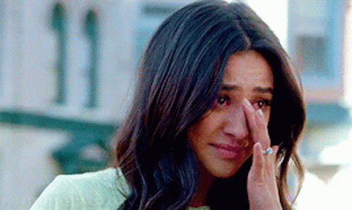 Pretty Little Liars Emily Fields GIF