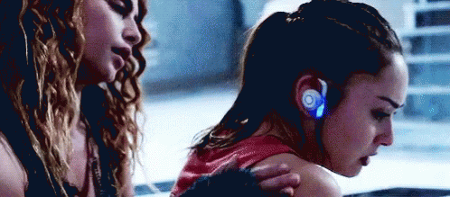 Raven Reyes The GIF