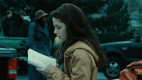 Reading Bella Swan GIF