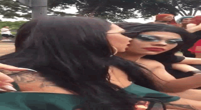 Samanta Adams GIF
