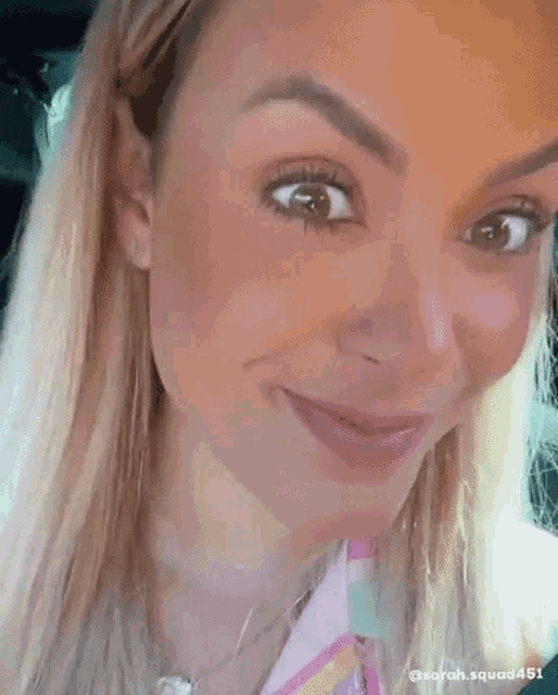 Sarah Andrade GIF