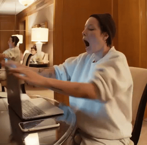 Sarahmcfadyen Halsey GIF